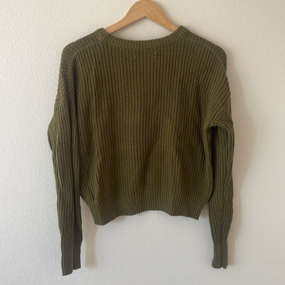 Urban outfitters olive green knit sweater - Picture 3 of 5